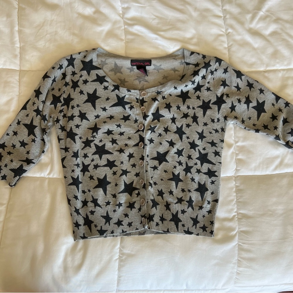 Material Girl Gray Star Print Cropped Cardigan Sweater